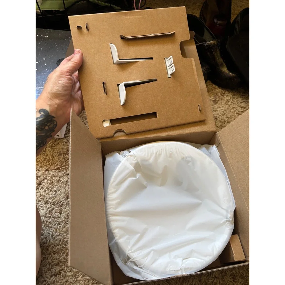 PrismXR Carina D1S Lite Charging Dock for Quest 3S White Fast Charging NEW